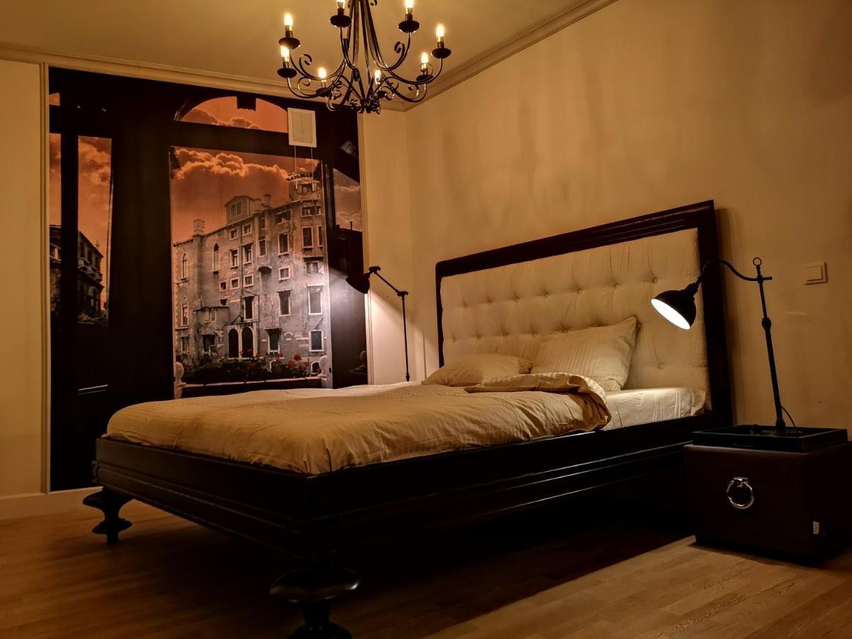 Luxury Gaono Apartments Vilnius Old Town I Self Check In I Free Private Parking Exterior photo