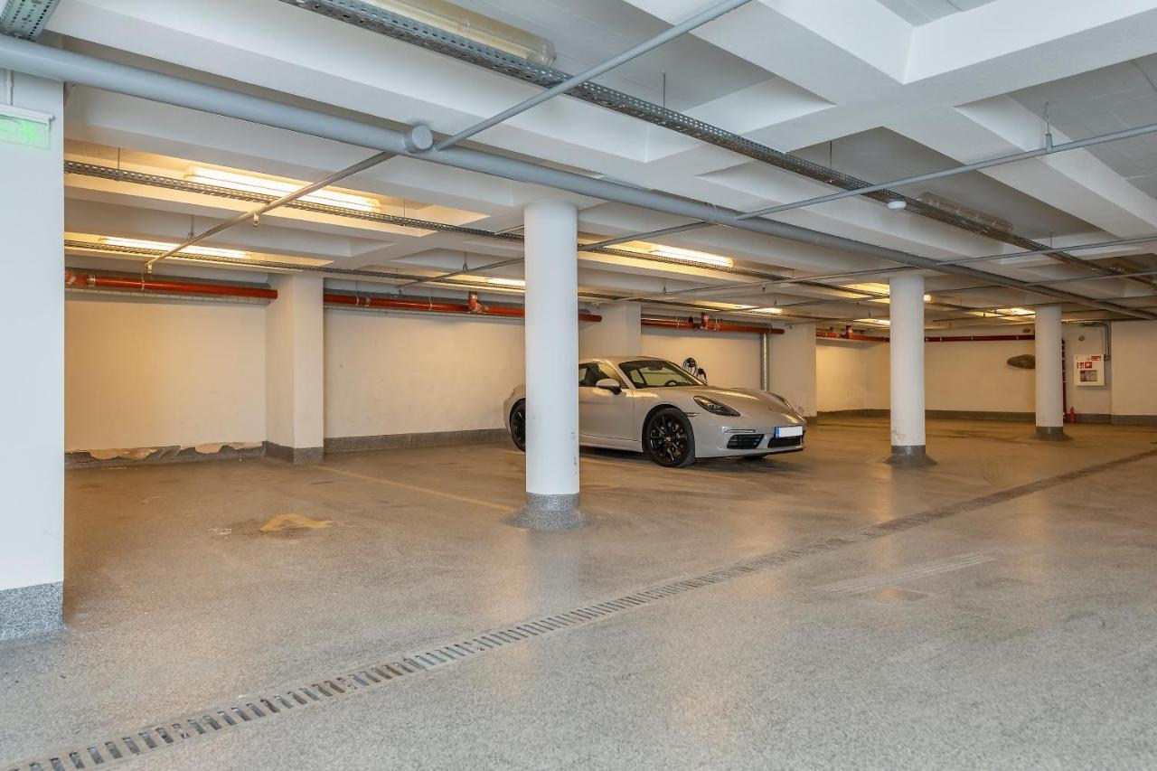 Luxury Gaono Apartments Vilnius Old Town I Self Check In I Free Private Parking Exterior photo
